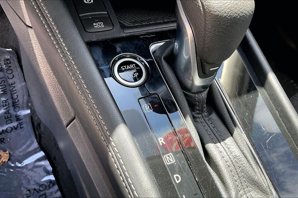 2022 Nissan Kicks SV