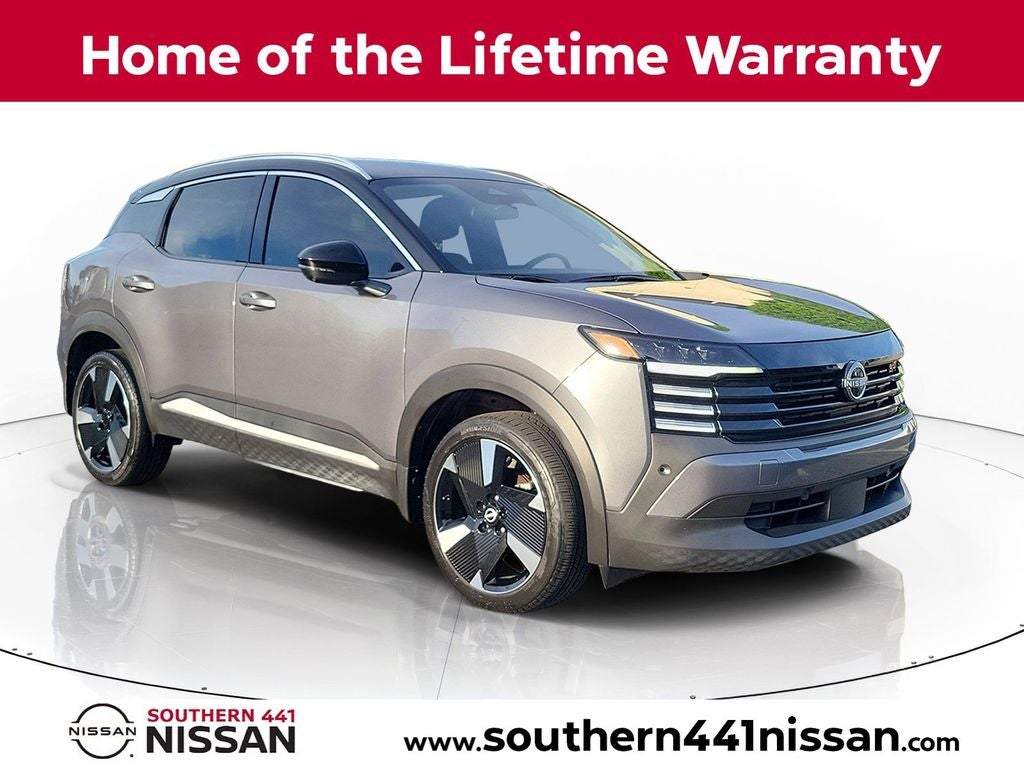 2025 Nissan Kicks SR