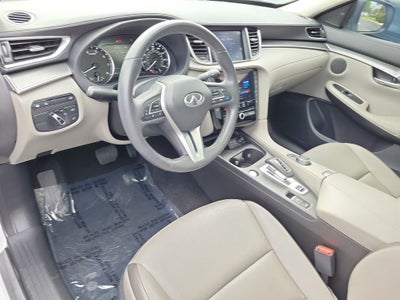 2023 INFINITI QX50 LUXE