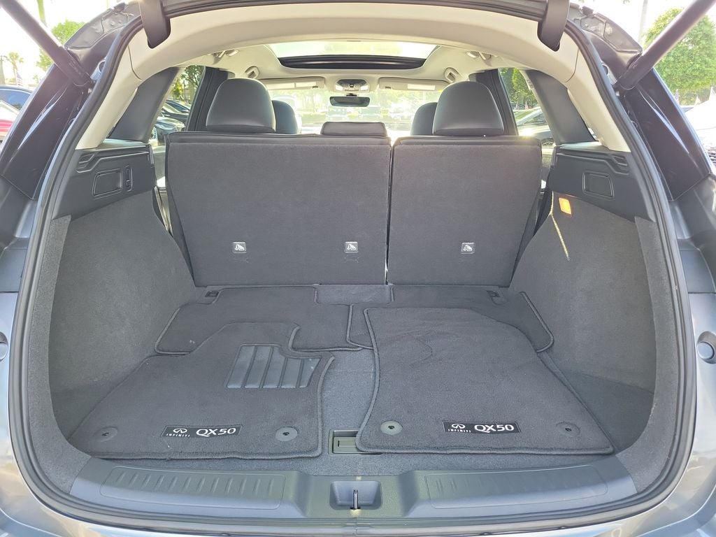 2023 INFINITI QX50 Sensory