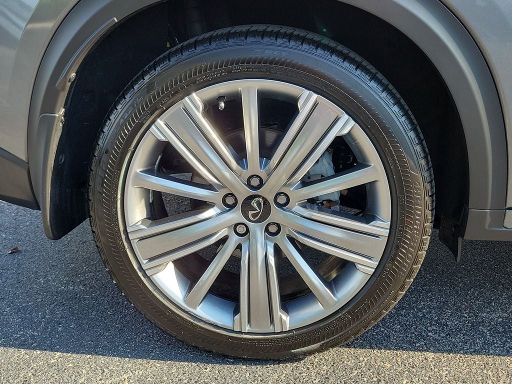 2023 INFINITI QX50 Sensory
