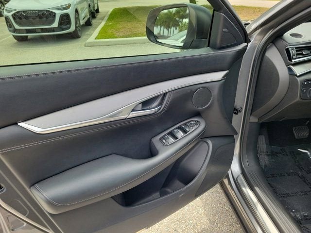 2023 INFINITI QX55 LUXE