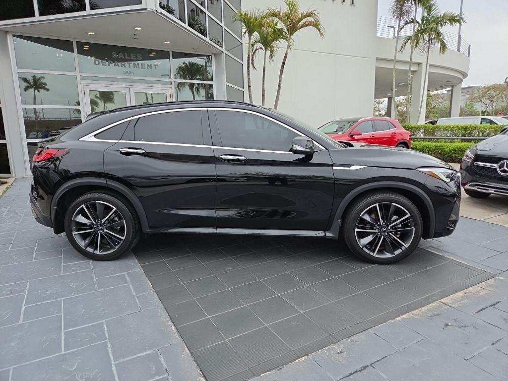 2023 INFINITI QX55 ESSENTIAL