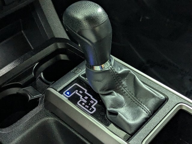 2023 Toyota Tacoma 2WD SR5 Double Cab 5' Bed V6 AT