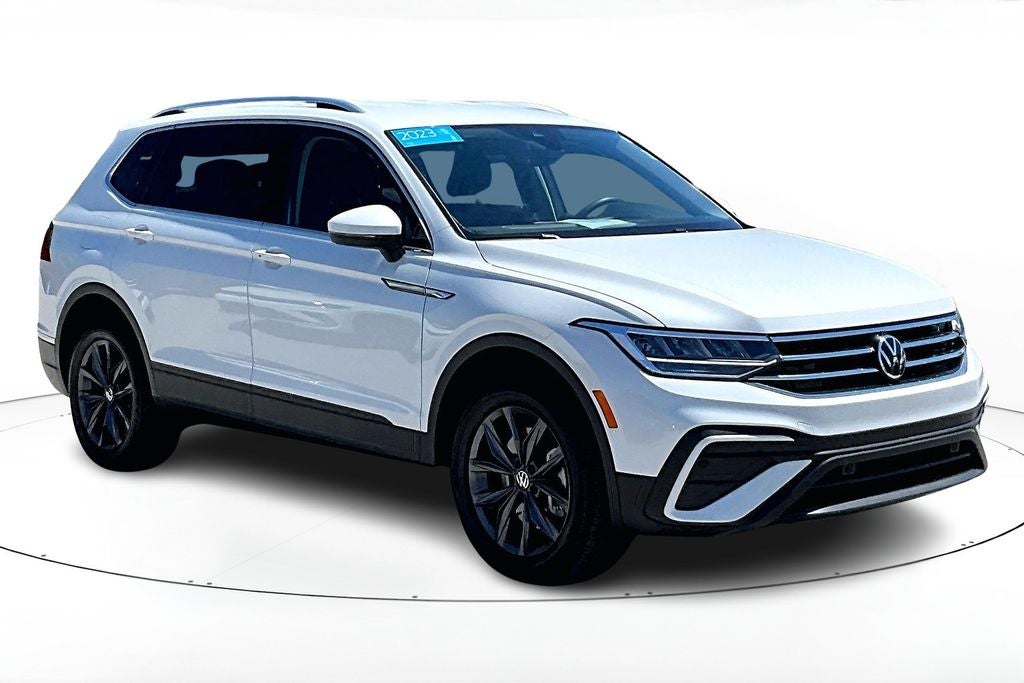 2023 Volkswagen Tiguan 2.0T SE