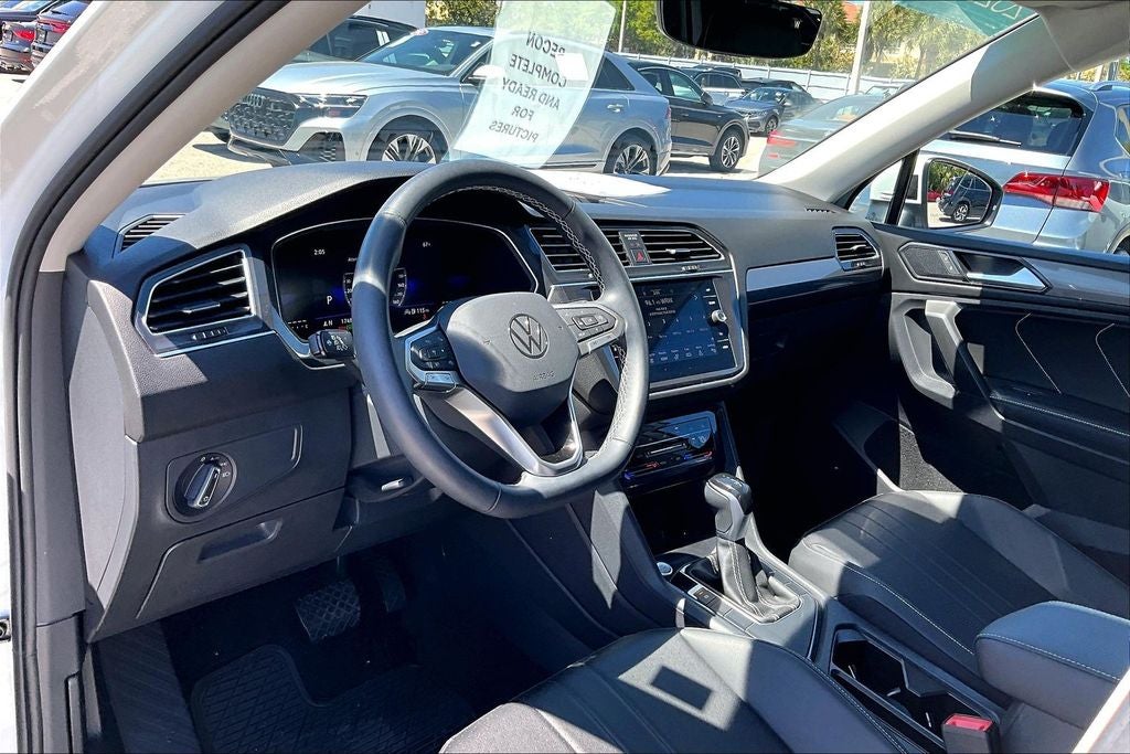 2023 Volkswagen Tiguan 2.0T SE