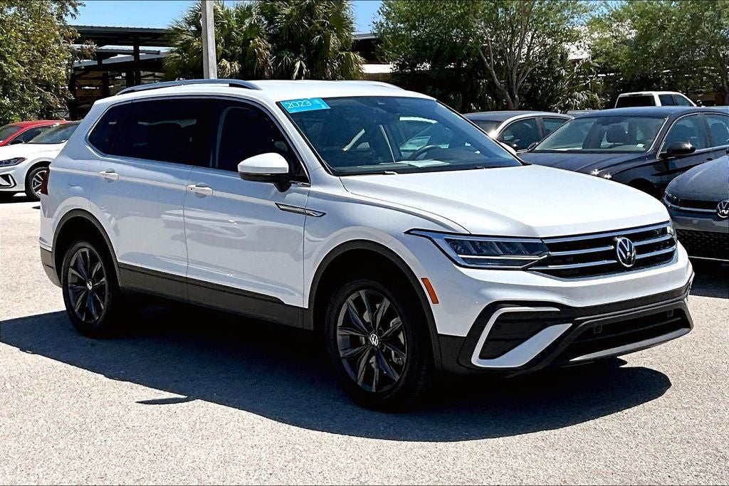 2023 Volkswagen Tiguan 2.0T SE