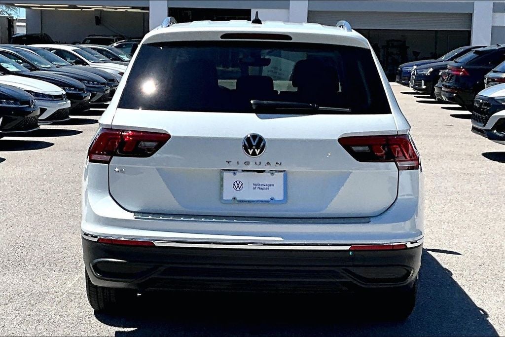 2023 Volkswagen Tiguan 2.0T SE