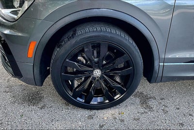 2021 Volkswagen Tiguan 2.0T SE R-Line Black
