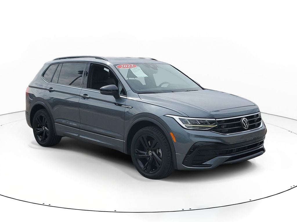 2023 Volkswagen Tiguan 2.0T SE R-Line Black