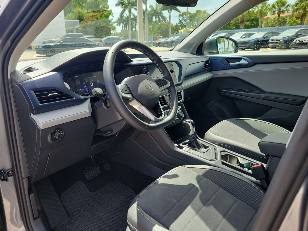 2024 Volkswagen Taos 1.5T SE