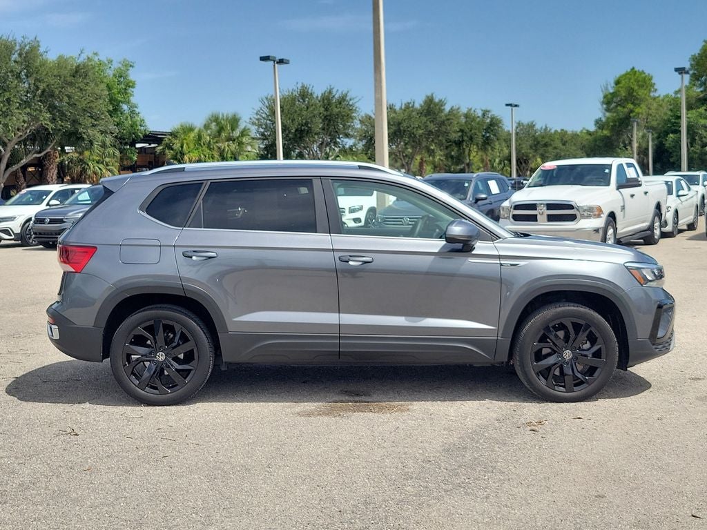 2024 Volkswagen Taos 1.5T SE