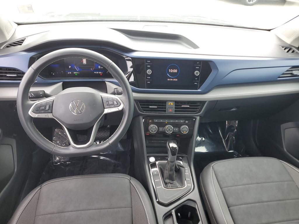 2024 Volkswagen Taos 1.5T SE