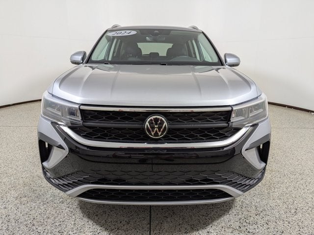 2024 Volkswagen Taos SE FWD