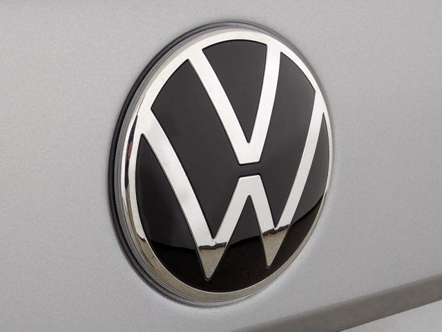 2024 Volkswagen Taos SE FWD