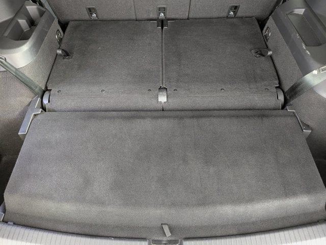 2024 Volkswagen Tiguan 2.0T Wolfsburg Edition FWD