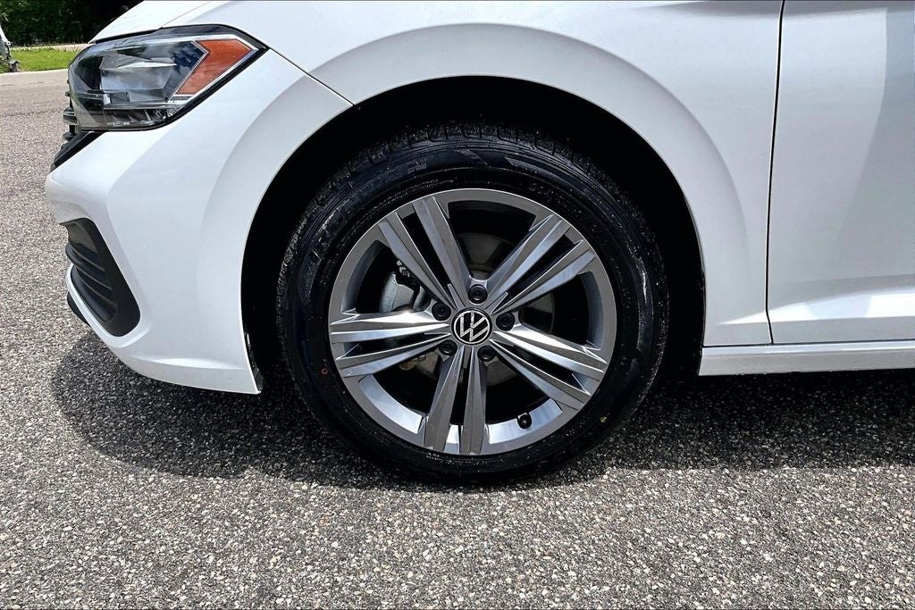 2023 Volkswagen Jetta 1.5T SE