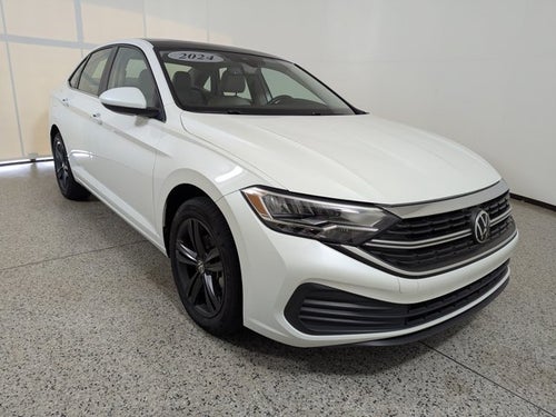 2024 Volkswagen Jetta SE Auto