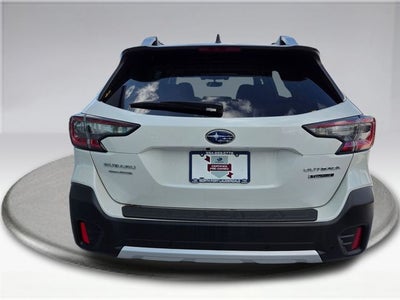 2022 Subaru Outback Touring