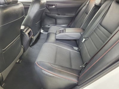 2017 Toyota Camry SE