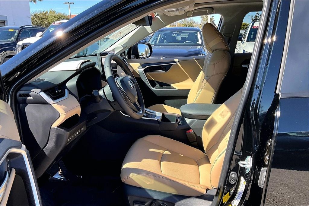 2025 Toyota RAV4 Hybrid Limited