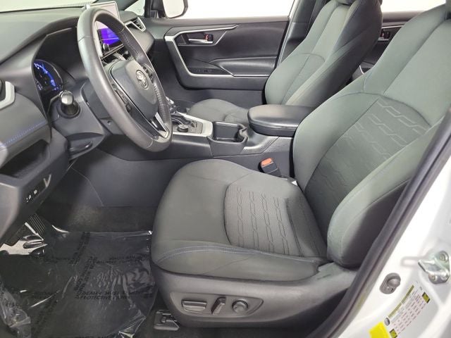 2024 Toyota RAV4 Hybrid SE