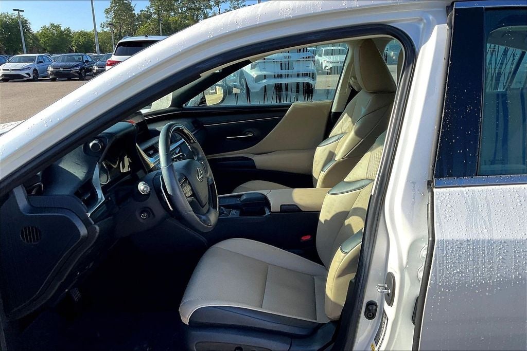 2019 Lexus ES 350