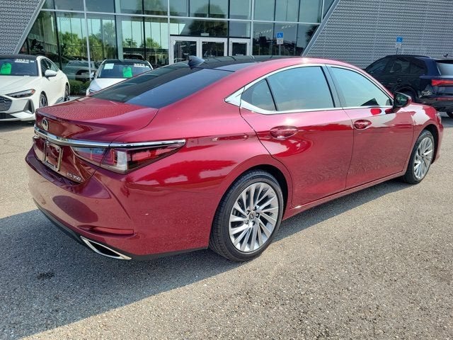 2024 Lexus ES 350 Luxury