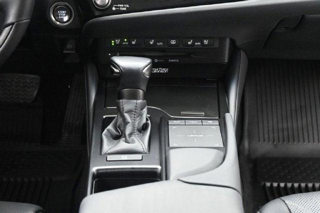 2022 Lexus ES 350 Ultra Luxury
