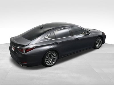 2022 Lexus ES 350 Ultra Luxury