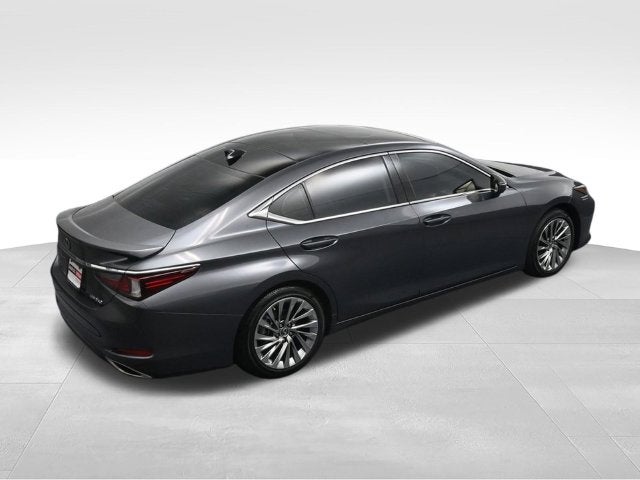 2022 Lexus ES 350 Ultra Luxury