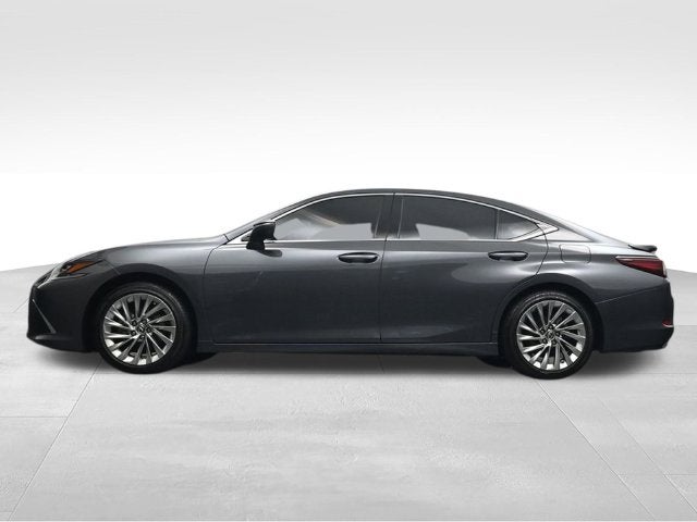 2022 Lexus ES 350 Ultra Luxury