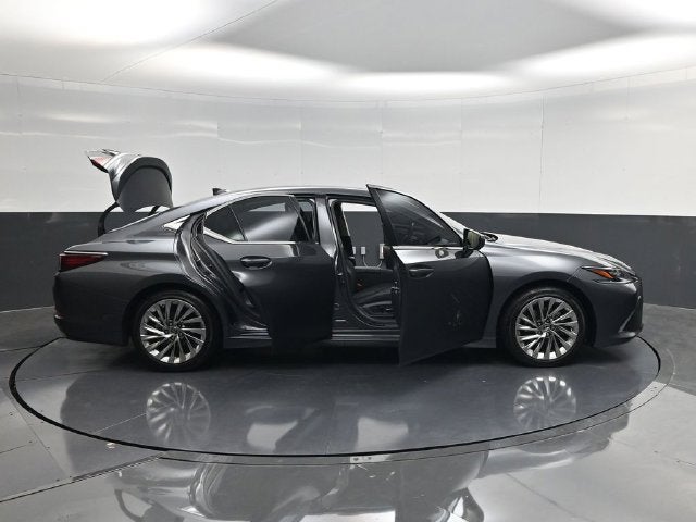 2022 Lexus ES 350 Ultra Luxury