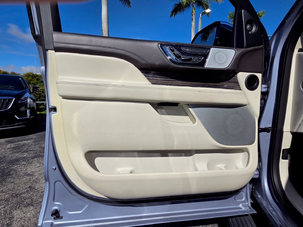 2020 Lincoln Navigator Black Label