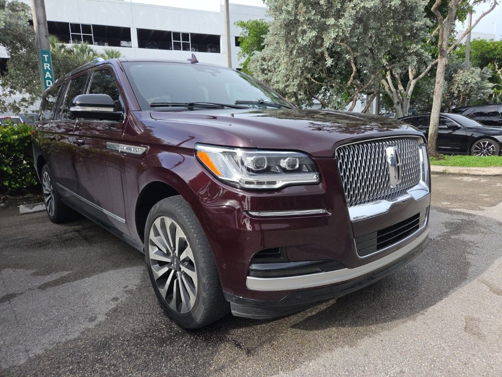 2023 Lincoln Navigator L Reserve