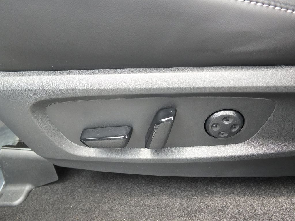 2026 INFINITI QX60 LUXE Certified Preowned!