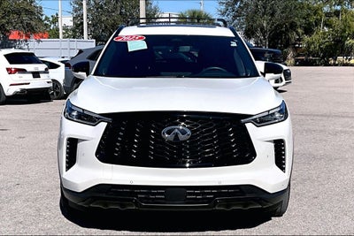 2025 INFINITI QX60 LUXE