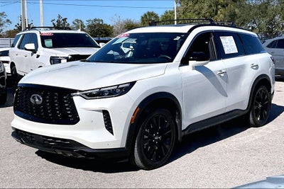 2025 INFINITI QX60 LUXE
