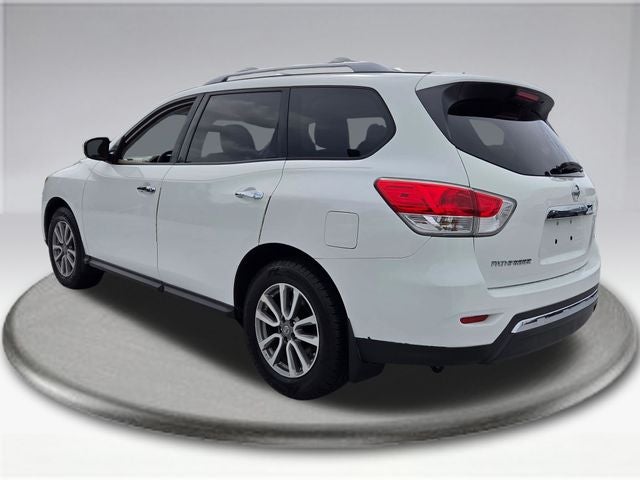 2016 Nissan Pathfinder S