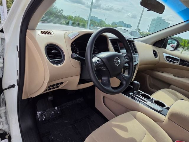 2016 Nissan Pathfinder S