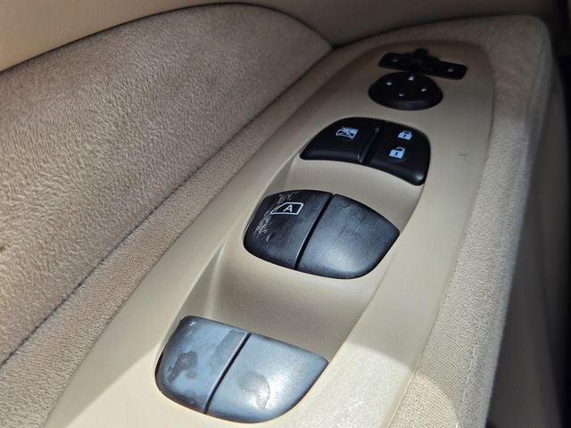 2016 Nissan Pathfinder S