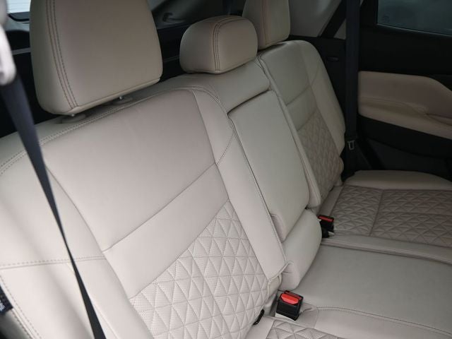 2023 Nissan Murano Platinum