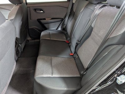 2023 Nissan Rogue FWD SV