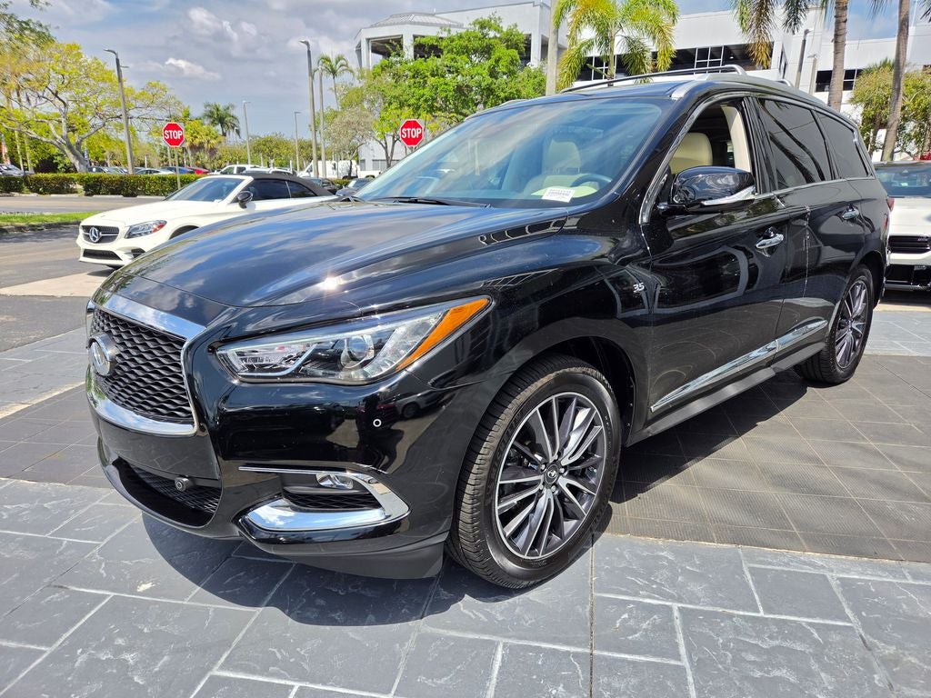 2019 INFINITI QX60 LUXE