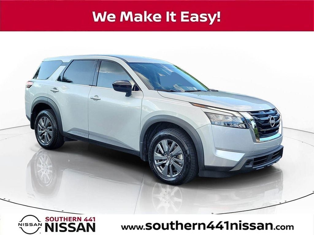 2024 Nissan Pathfinder S