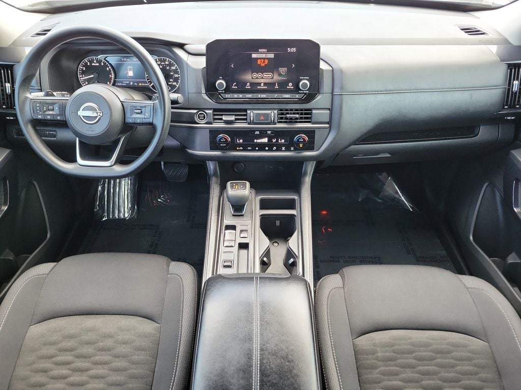 2024 Nissan Pathfinder S