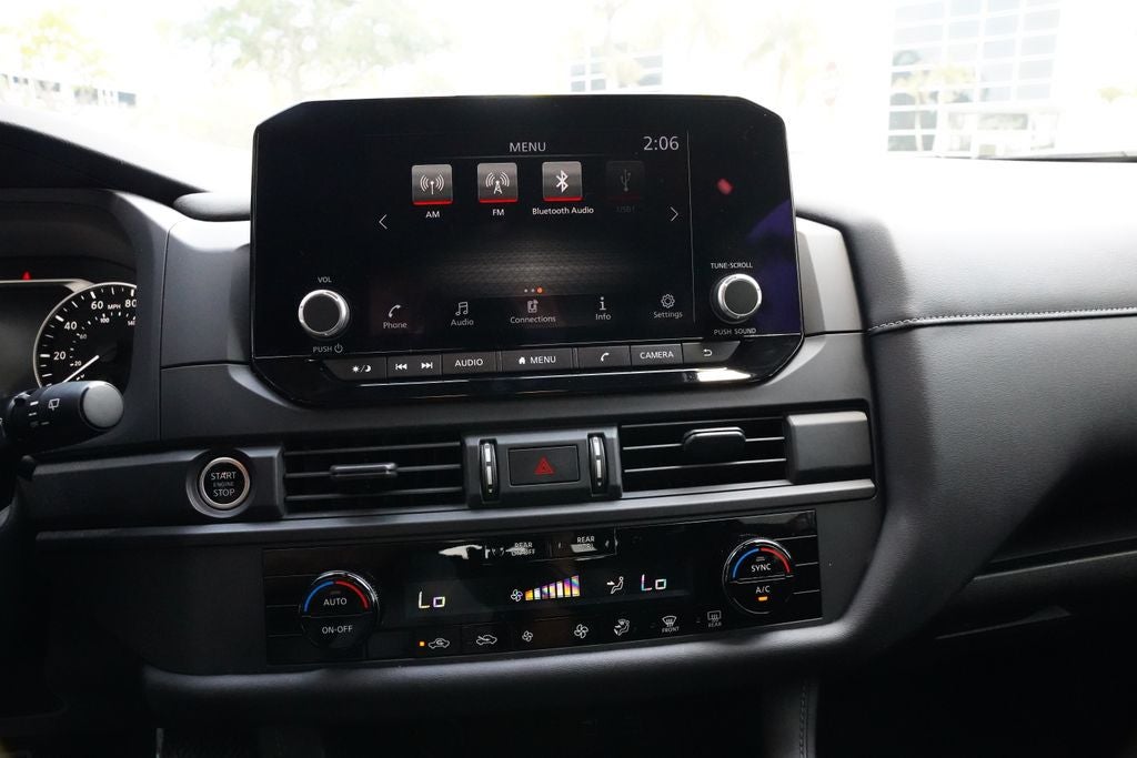 2023 Nissan Pathfinder S