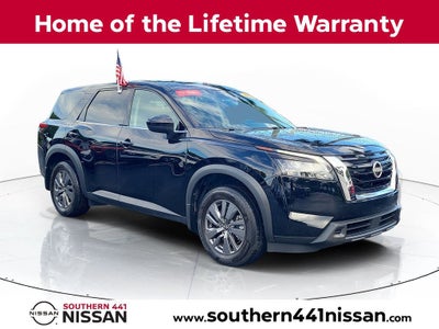 2024 Nissan Pathfinder S