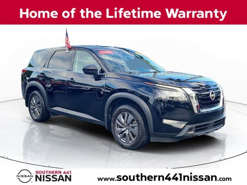 2024 Nissan Pathfinder S