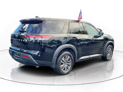 2024 Nissan Pathfinder S